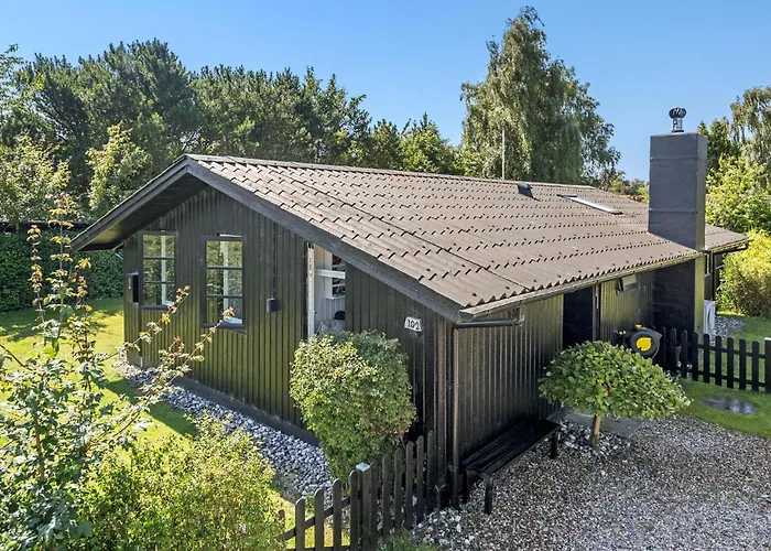 2 Bedroom Cozy In Sydals Skovbyballe